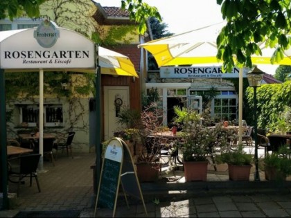 照片: Rosengarten Altenweddingen 